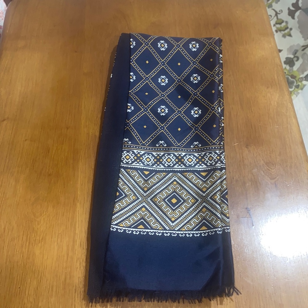 Museum of Fine Arts Boston Silk/Wool Mens Scarf Made in Japan